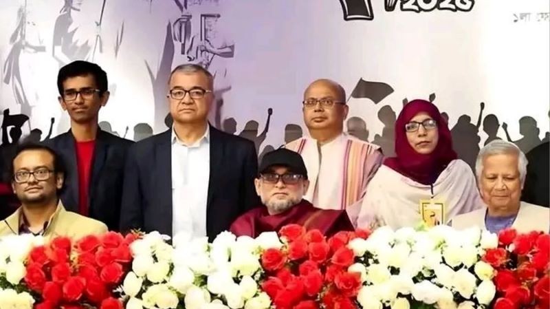 আমাদের কেন রেওয়াজ মানতে হবে? ফটোসেশন নিয়ে মুখ খুললেন উপদেষ্টা ফারুকী